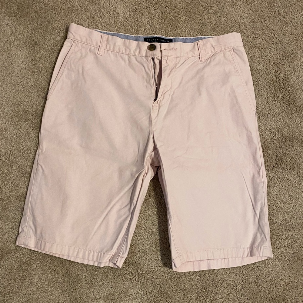 Tommy Hilfiger Shorts (LIKE NEW)